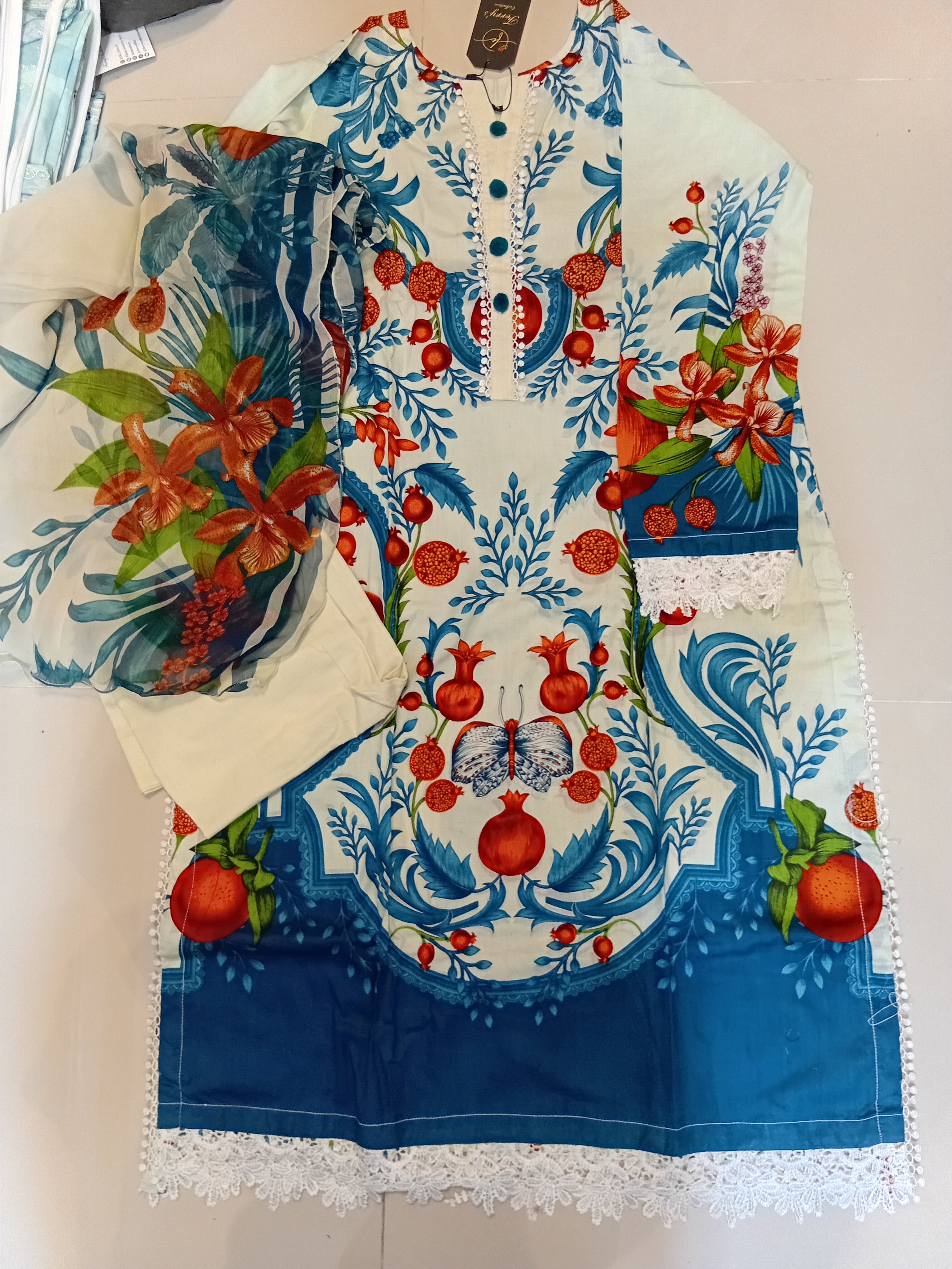 Printed lawn