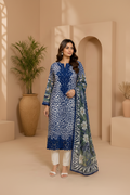 Emrioded luxury lawn