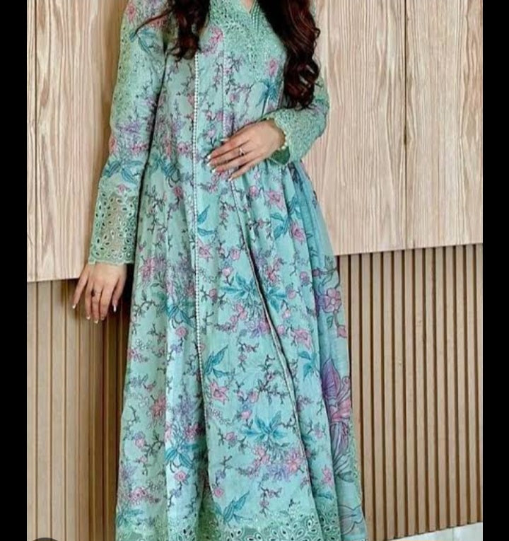 Printed lawn